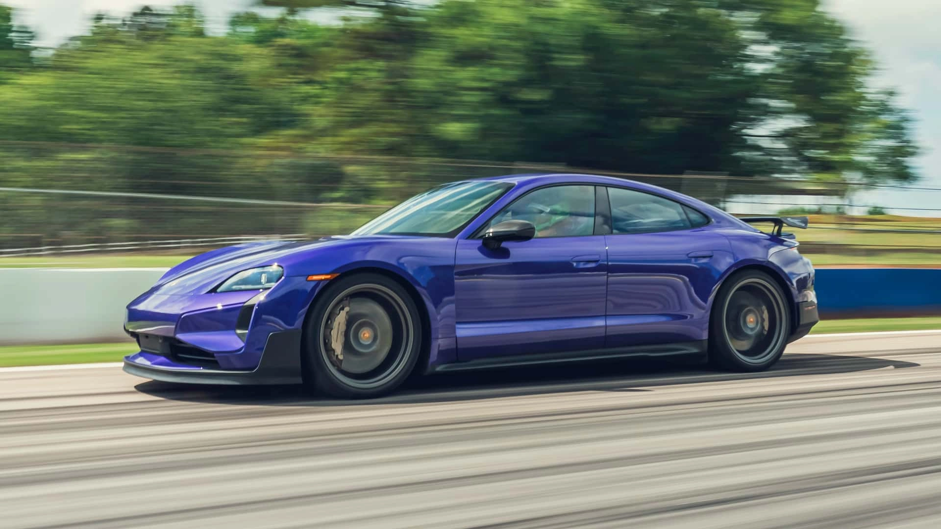 2025 porsche taycan turbo gt at road atlanta (3)